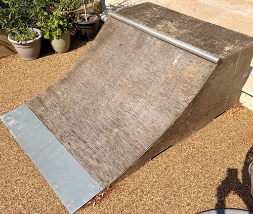Skate ramps quarter - skate,